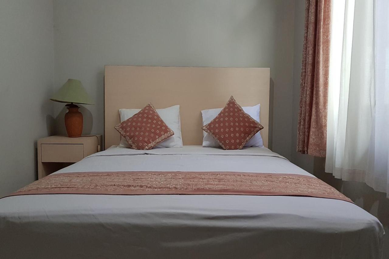 יוגיאקרטה Oyo 3819 Hotel Winotosastro מראה חיצוני תמונה